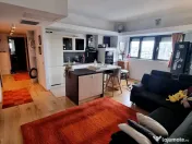 Faleza nord- apartament 2 camere transformat cu vedere la... 