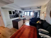 Faleza nord- apartament 2 camere transformat cu vedere la... 