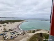 Faleza nord- apartament 2 camere transformat cu vedere la... 