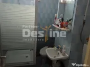 Apartament cu 2 camere, etaj intermediar, lift, bloc izolat 