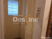 Apartament cu 2 camere, etaj intermediar, lift, bloc izolat 