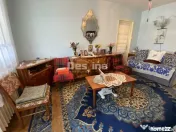 Apartament cu 2 camere, etaj intermediar, lift, bloc izolat 