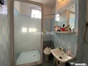 Apartament cu 2 camere, etaj intermediar, lift, bloc izolat 