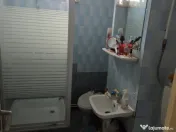 Apartament cu 2 camere, etaj intermediar, lift, bloc izolat 