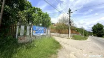 Casa cu teren generos - 4696 mp Apa Sarata - Campulung !!