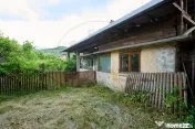 Casa cu teren generos - 4696 mp Apa Sarata - Campulung !!