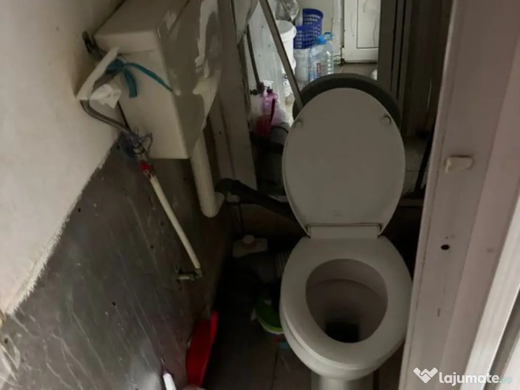 Spațiu stradal Mihai Bravu 18 mp