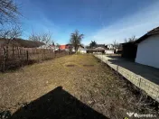 Casa batraneasca cu 800 mp teren de vanzare in Tache / Bacau 