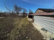 Casa batraneasca cu 800 mp teren de vanzare in Tache / Bacau 