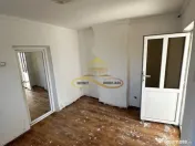 Casa batraneasca cu 800 mp teren de vanzare in Tache / Bacau 