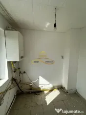 Casa batraneasca cu 800 mp teren de vanzare in Tache / Bacau 