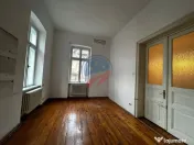 De inchiriat cladire Ultracentral 