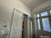 De inchiriat cladire Ultracentral 