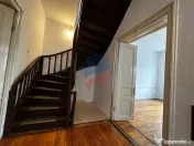 De inchiriat cladire Ultracentral 