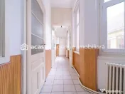 Apartament ultracentral Arad – 468 mp teren propriu, ga... 