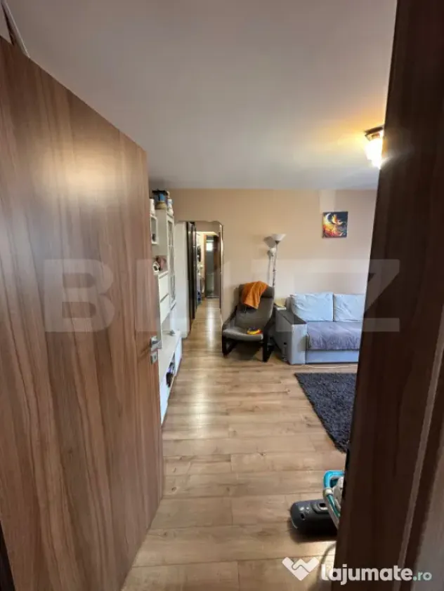 Apartament cu 4 camere, renovat 2024, centrală nouă, boxă