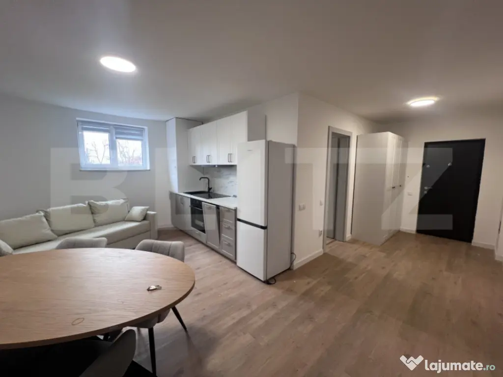 Apartament 2 camere, Lux, Europa, parcare inclusa