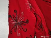 Geaca superbă brodata cu mărgele 