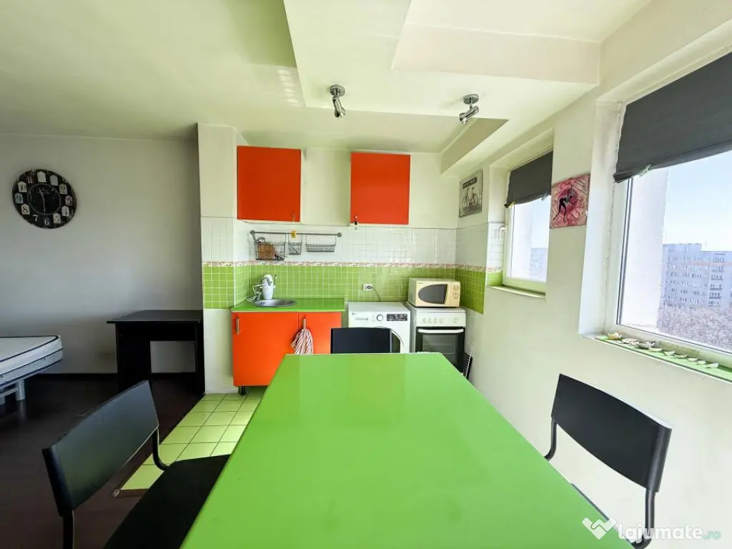 Garsonieră de vânzare în Titan, Constantin Brâncuși |