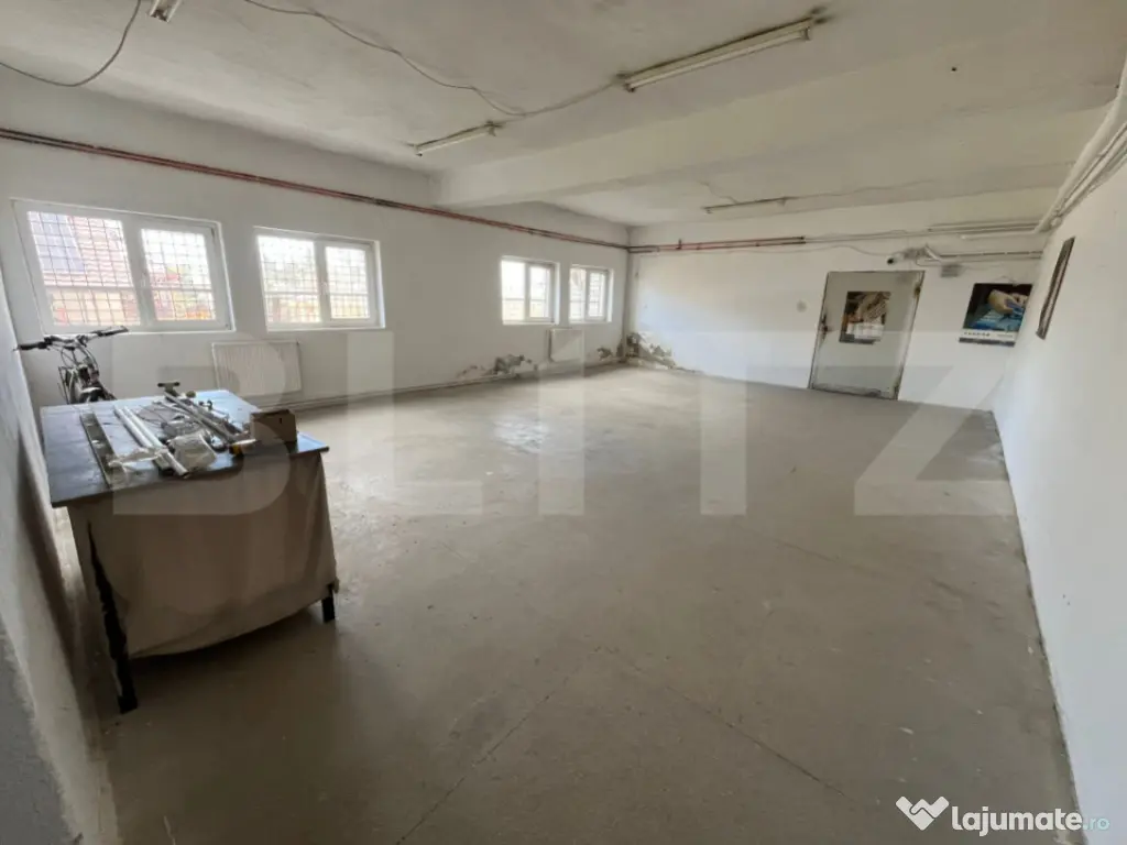 Spațiu comercial / industrial de închiriat 400 mp – cure