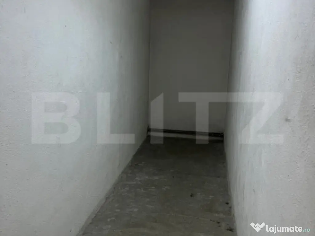 Spațiu comercial / industrial de închiriat 400 mp – cure