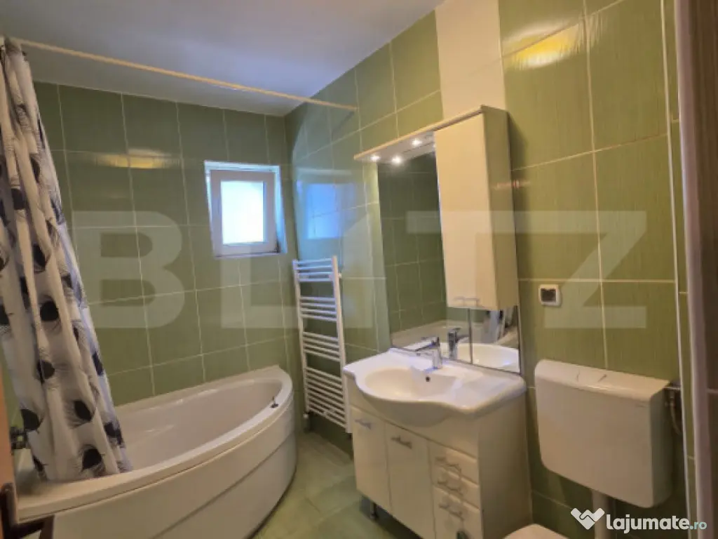 Apartament 3 camere, 60 mp, intermediar, parcare, La 5 minut