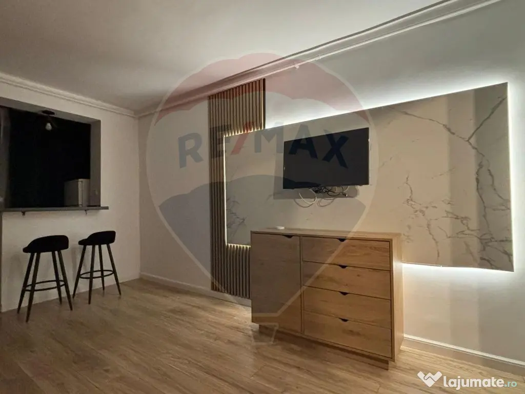 Apartament cu 1 camere de vânzare pe strada MOTORULUI re...