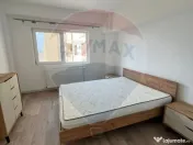 Apartament cu 4 camere de închiriat în zona Polivalenta 