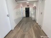 Apartament cu 4 camere de închiriat în zona Polivalenta 