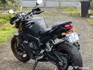 Motocicleta Yamaha FZ8 echipata touring