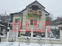 CASA DE VANZARE CU GARAJ,ZONA BOLD