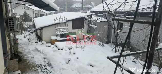CASA DE VANZARE CU GARAJ,ZONA BOLD