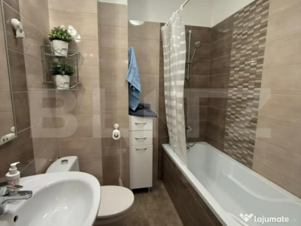 Apartament 3 camere, 65 mp, parcare subterana, zona Iulius M