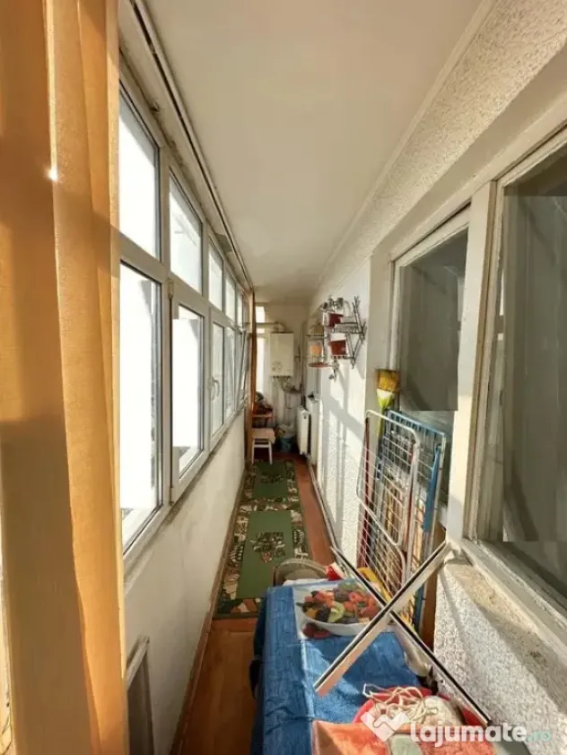 - Calarasilor Viziru - Apartament 2 camere decomandat, supra