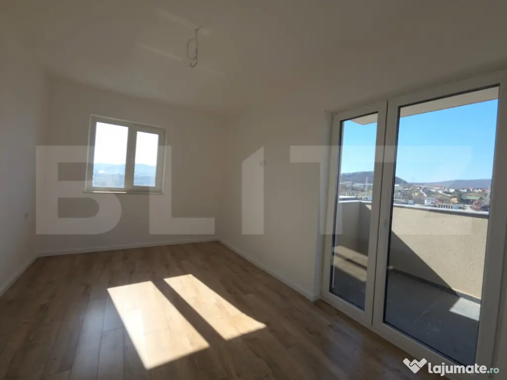 Apartament 3 camere, 2 băi, 2 balcoane, bloc nou