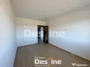 Studio 50 mp, etaj intermediar, cu balcon si loc de parcare, 