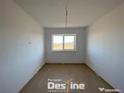 Studio 50 mp, etaj intermediar, cu balcon si loc de parcare, 