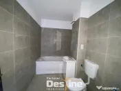 Studio 50 mp, etaj intermediar, cu balcon si loc de parcare, 