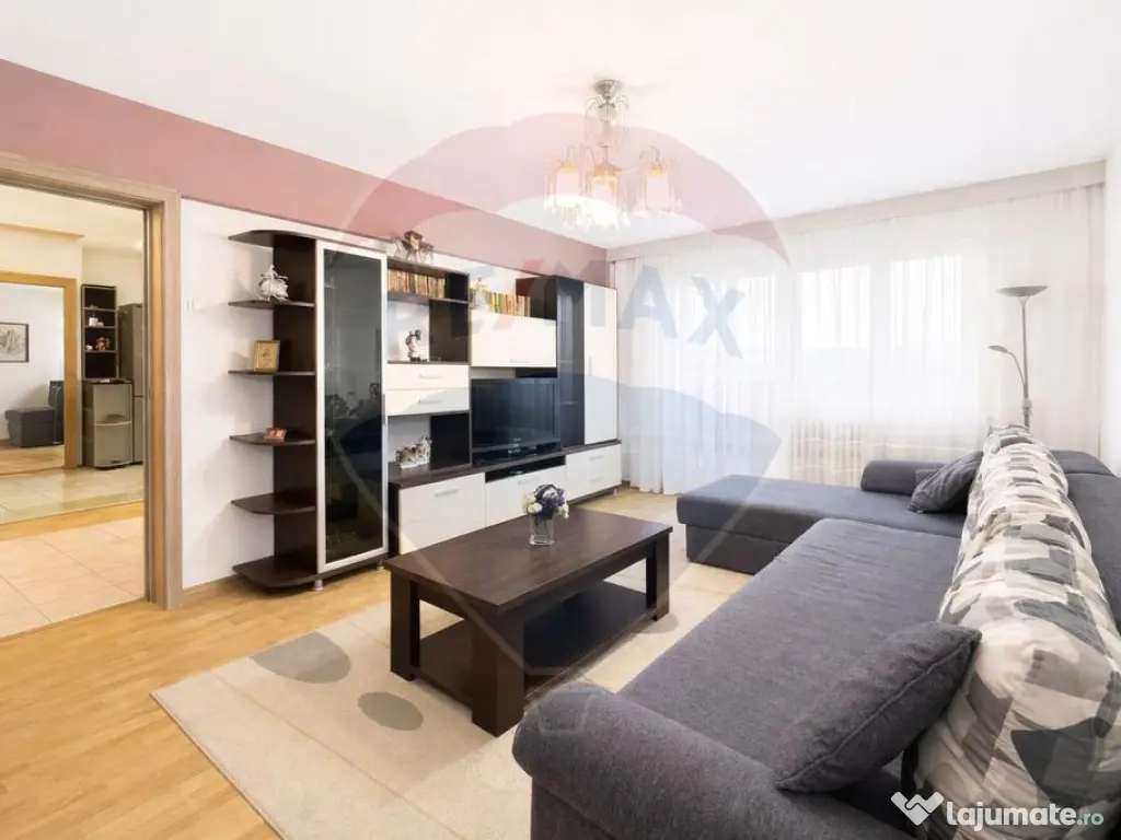 Apartament cu 2 camere de închiriat Uverturii, metrou Go...