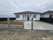 Casă spațioasă în Albota – 3 dormitoare, terasă acope 