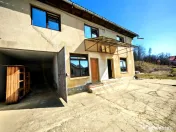 Casă cu teren generos în Dârmănești, Argeș-ideală pen 