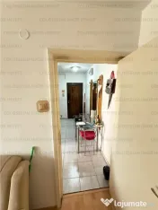 Apartament cu 3 camere, decomandat - zona Astra