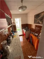 Apartament cu 3 camere, decomandat - zona Astra