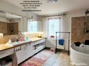 Proprietate de exceptie-Vila mobilata si utilata,anexa si teren,P.Nt. 