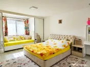 Proprietate de exceptie-Vila mobilata si utilata,anexa si teren,P.Nt. 