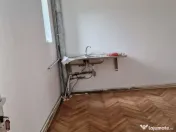 Spațiu comercial de 1,000mp de vânzare în zona P-ta Un... 