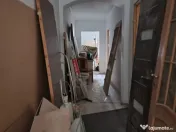 Spațiu comercial de 1,000mp de vânzare în zona P-ta Un... 