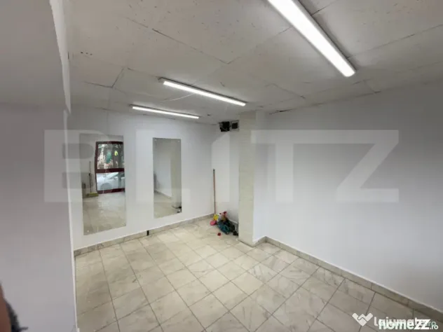 Spațiu comercial, 15 mp, zona Girocului