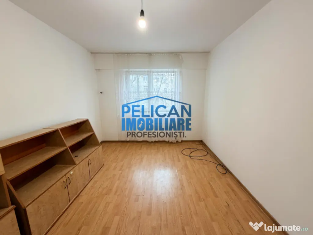 Vest, apartament 3 camere, ETAJ 1