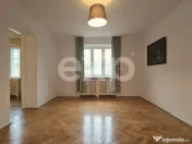 Apartament 3 camere de închiriat – Centrul Istoric, Str. 